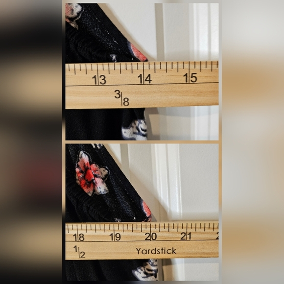 Eyeshadow Rayon Black Floral Jumper with Crochet Stitch Neckline & Pockets Small - Picture 2 of 14